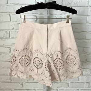 H&M Eyelet Cotton Shorts Blush Beige Size 2